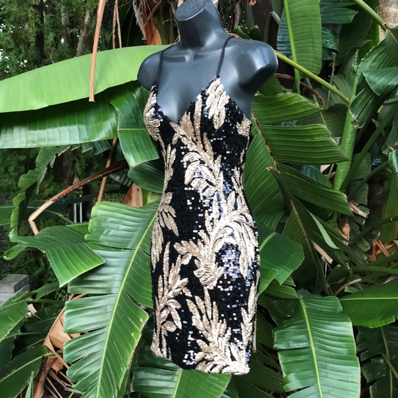 Fashion Nova Dresses & Skirts - Leaf print sequin dress